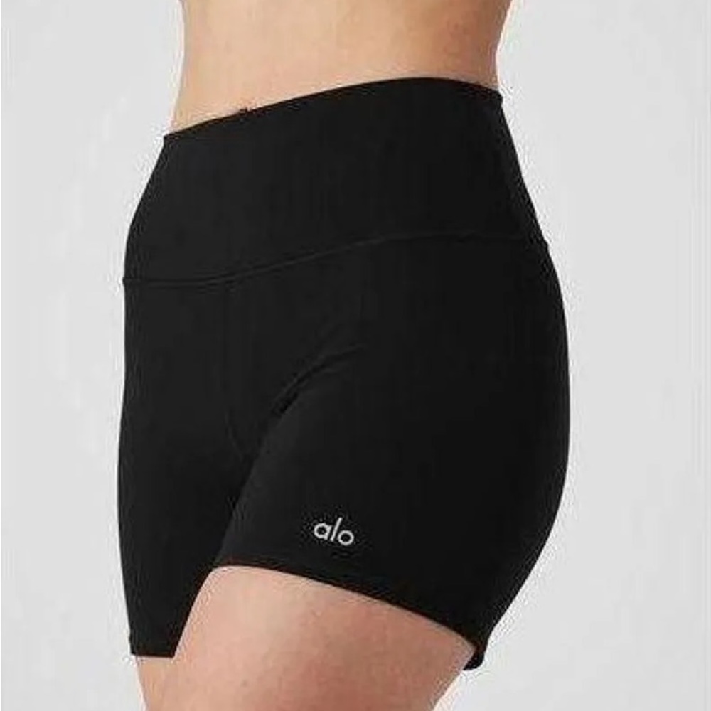 ALO Yoga Women's Black Shorts